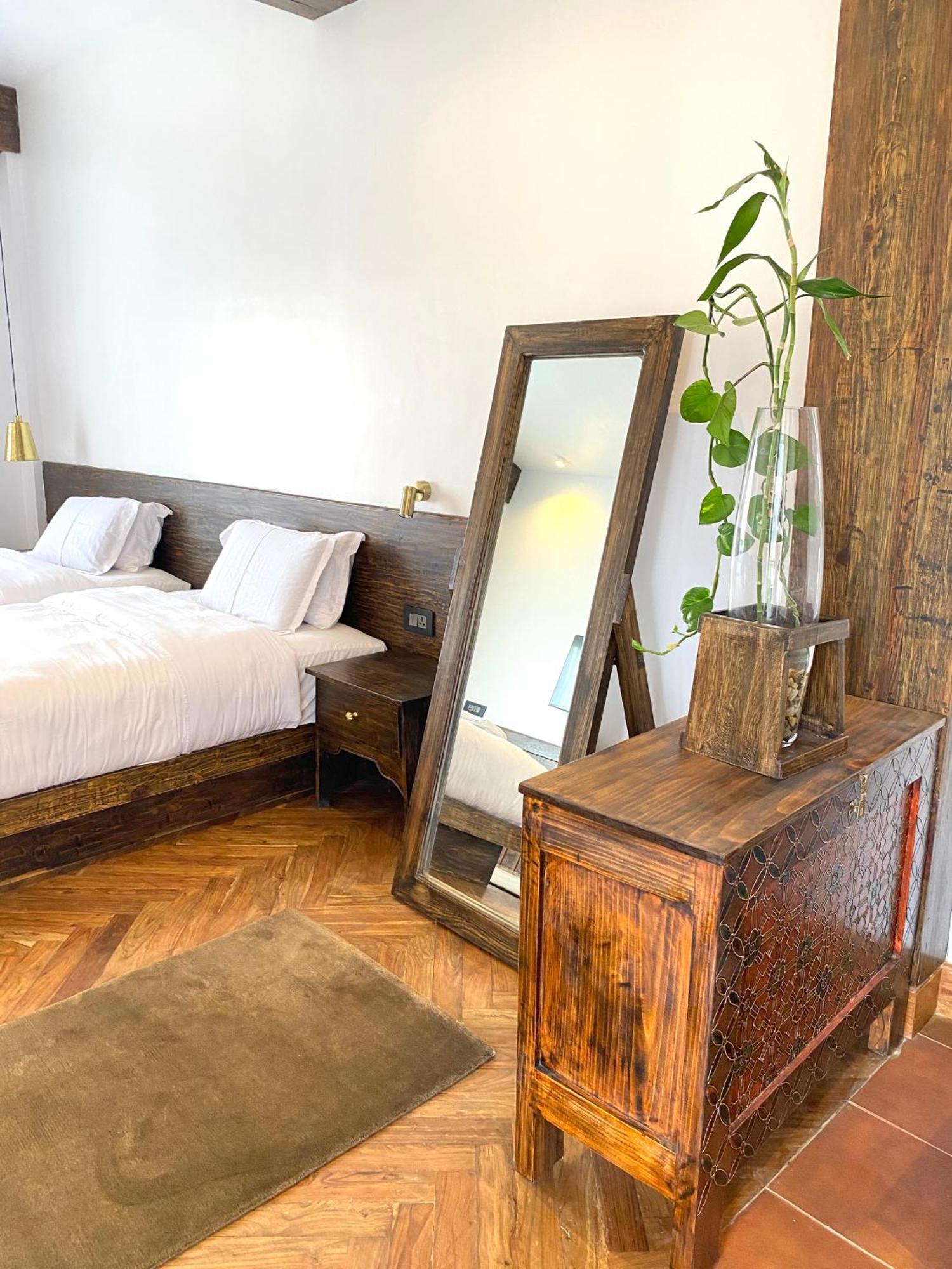 Uma Residence And Suites Kathmandu Ngoại thất bức ảnh